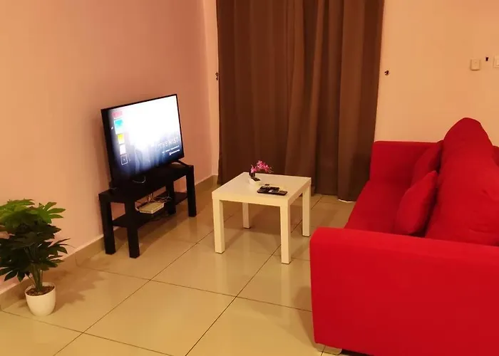 Cq30 - Self Check In - Netflix- Wifi- Parking- Cyberjaya- Balcony, 2014