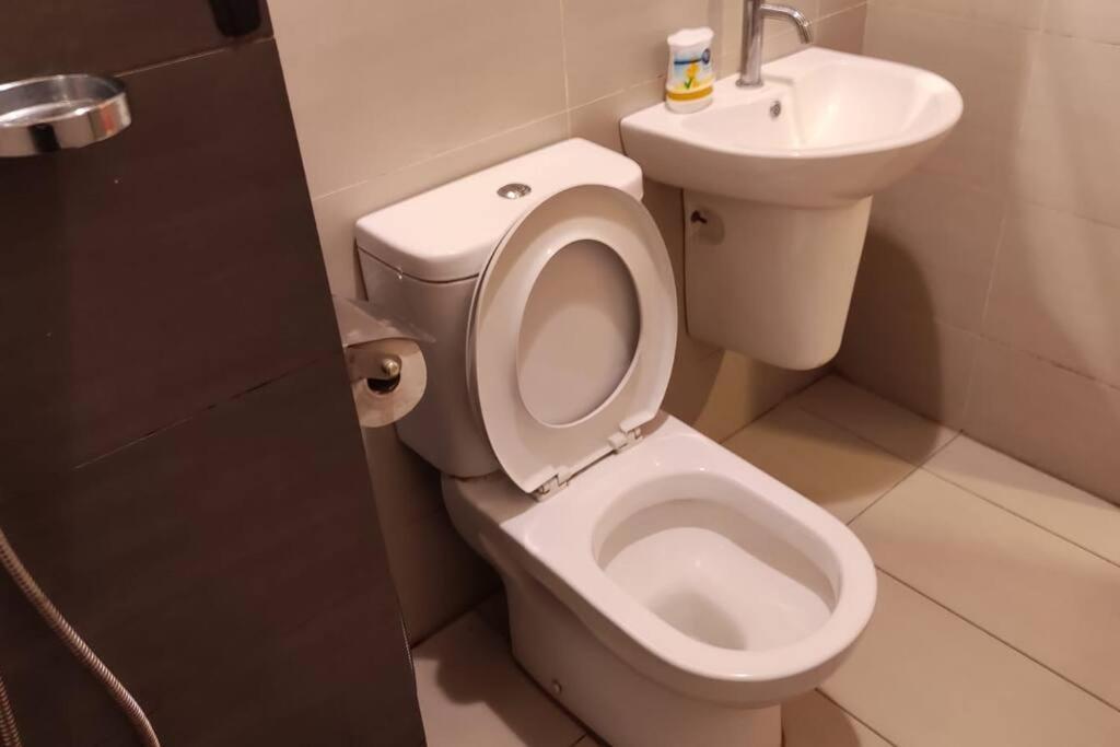Apartment Cq30 - Self Check In - Netflix- Wifi- Parking- Cyberjaya- Balcony, 2014 Cyberjaya
